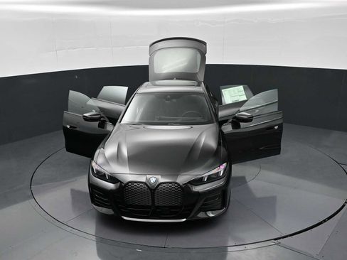New 2026 BMW i4 eDrive40 w/ M Sport Package RWD image 33