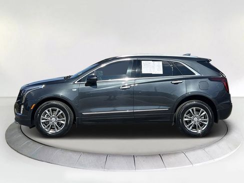 Used 2022 Cadillac XT5 Premium Luxury image 2