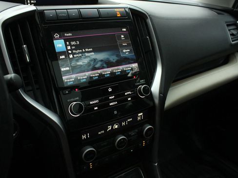 Used 2019 Subaru Ascent Touring w/ Popular Package #2 image 31