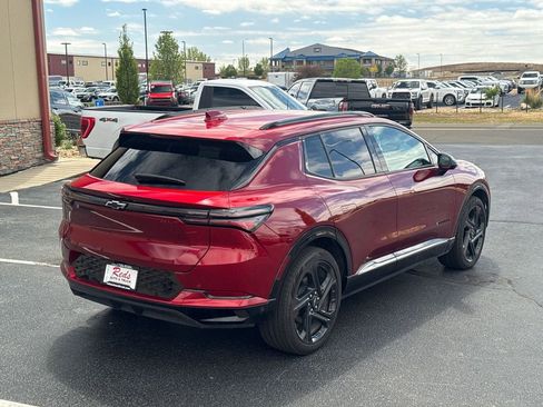 Used 2024 Chevrolet Equinox EV RS w/ Active Safety Package 3 FWD image 17