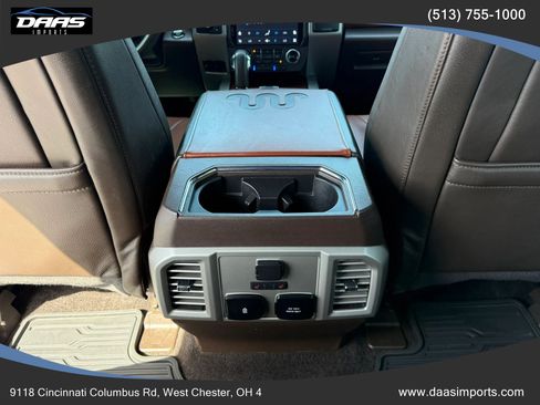 Used 2018 Ford F150 King Ranch w/ Equipment Group 601A Luxury AWD/4WD image 33