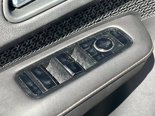 Used 2023 Nissan Ariya FWD image 10