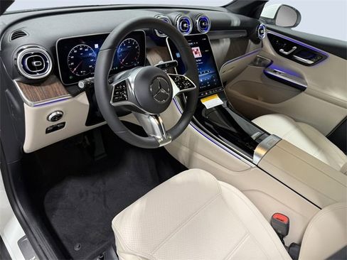 New 2026 Mercedes-Benz GLC 300 4MATIC image 5