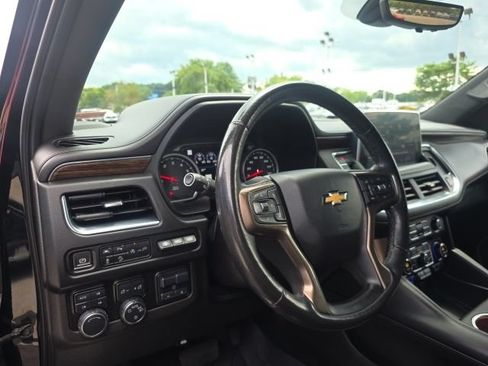 Used 2021 Chevrolet Tahoe High Country w/ Premium Package AWD/4WD image 5