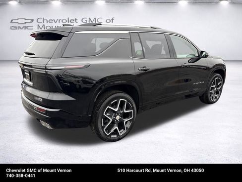 New 2026 Chevrolet Traverse High Country w/ LPO, Floor Liner Package AWD/4WD image 5