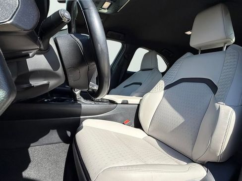 Used 2022 Lexus UX 200 200 Base image 14