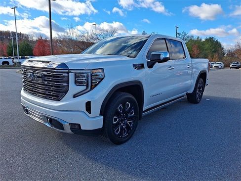 Used 2024 GMC Sierra 1500 Denali Ultimate image 3