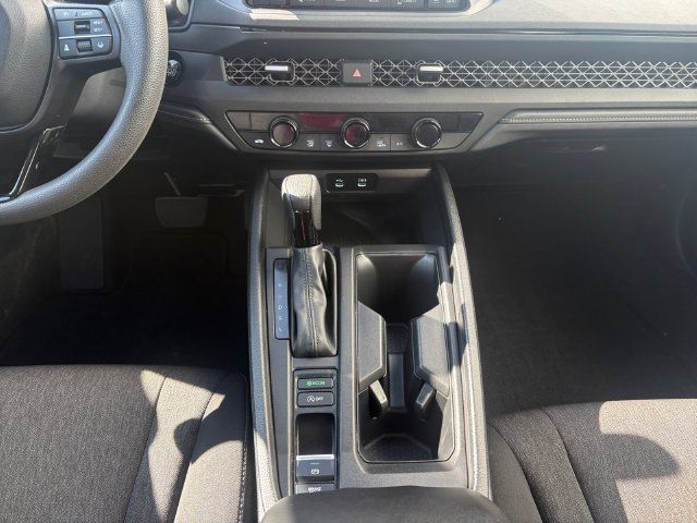 Used 2023 Honda Accord EX image 11