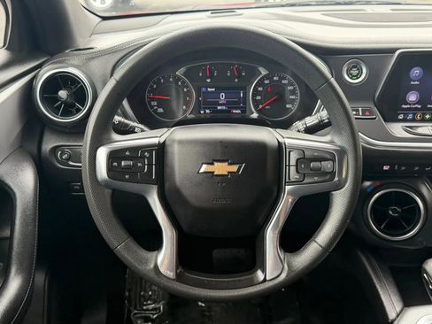 Used 2022 Chevrolet Blazer LT w/ LPO, Black Accent Package FWD image 32