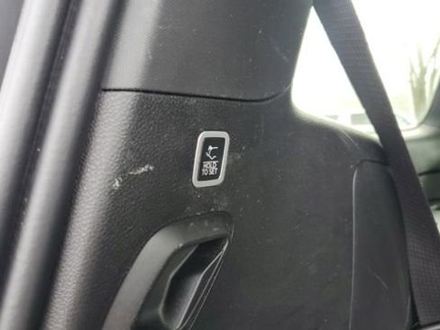 Certified 2024 Jeep Wagoneer Series II w/ Convenience Group I image 30