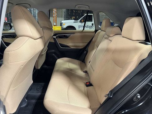 Certified 2024 Toyota RAV4 LE AWD/4WD image 17