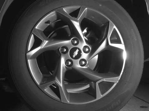 Used 2025 Chevrolet Trax LT w/ LT Convenience Package FWD image 14