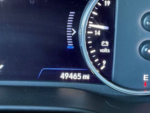 Used 2024 Buick Enclave Premium image 33