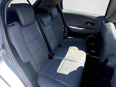 Used 2021 Honda HR-V EX-L image 26