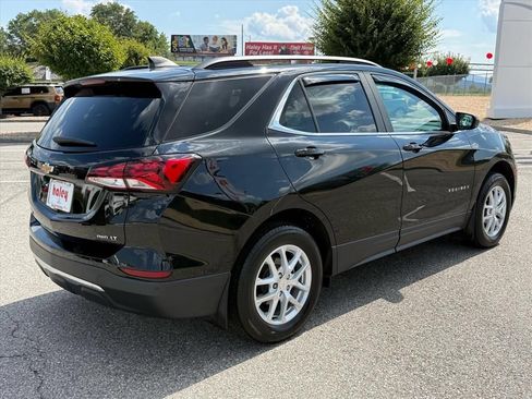 Used 2023 Chevrolet Equinox LT AWD/4WD image 4