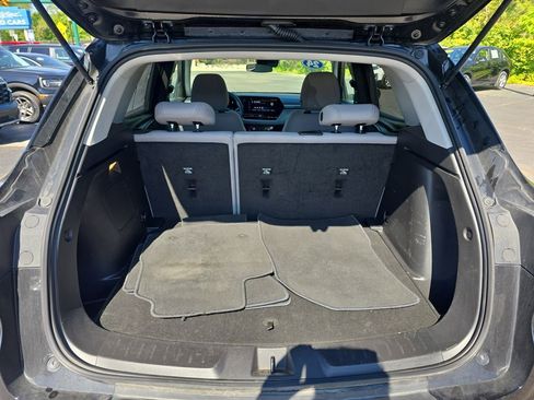 Used 2024 Chevrolet TrailBlazer LT FWD image 29