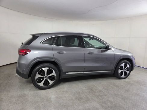 Certified 2025 Mercedes-Benz GLA 250 4MATIC image 4
