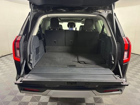 Used 2026 Ford Expedition Max Platinum w/ Platinum Ultimate Package AWD/4WD image 33