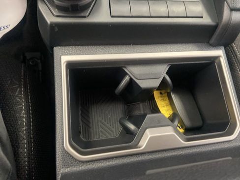 Used 2025 Toyota 4Runner SR5 image 37