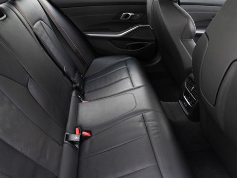 Used 2024 BMW M3 Competition w/ Executive Package image 38