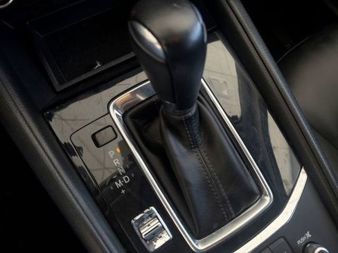 Used 2018 MAZDA CX-5 Touring w/ Preferred Equipment Package FWD image 30