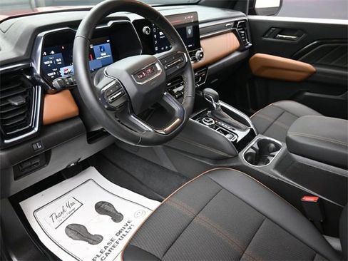 Certified 2025 GMC Canyon AT4 image 18