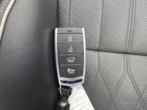 Used 2020 Genesis G70 3.3T w/ Prestige Package image 37
