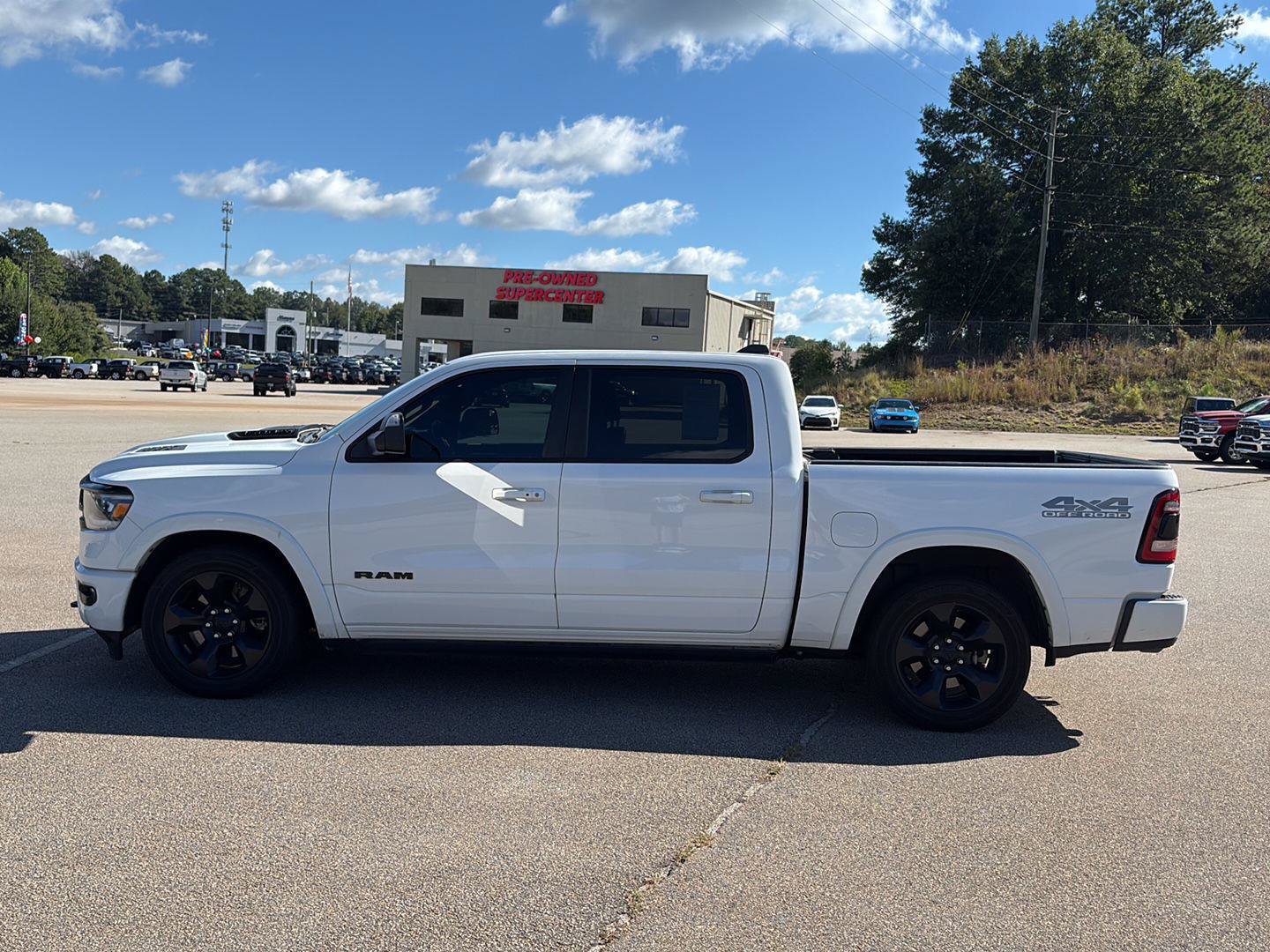 Used 2020 RAM 1500 Laramie AWD/4WD image 6