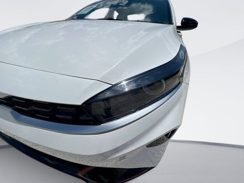 Used 2023 Kia Forte GT-Line FWD image 11