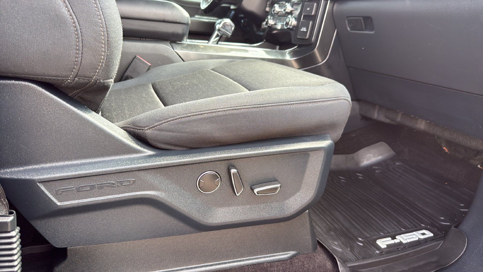 Used 2021 Ford F150 XLT w/ Equipment Group 302A High AWD/4WD image 24