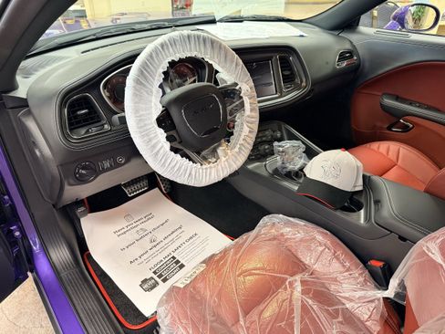 Used 2023 Dodge Challenger SRT Hellcat RWD image 33