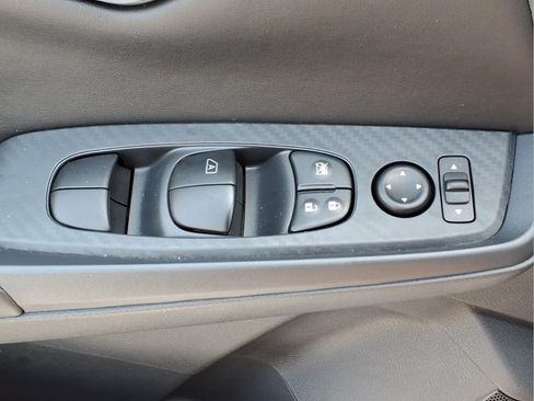 Certified 2025 Nissan Sentra SV w/ All-Weather Package FWD image 24