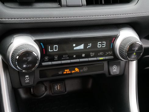 Certified 2025 Toyota RAV4 XLE image 23