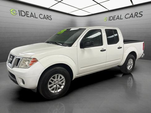 Used 2019 Nissan Frontier SV RWD image 1