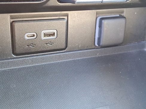 Certified 2022 Chevrolet Tahoe Z71 image 25