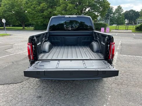 Used 2026 Ford F150 Raptor w/ Equipment Group 803A Raptor R AWD/4WD image 29