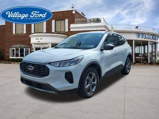 Certified 2025 Ford Escape ST-Line w/ Cold Weather Package AWD/4WD 360° Tour
