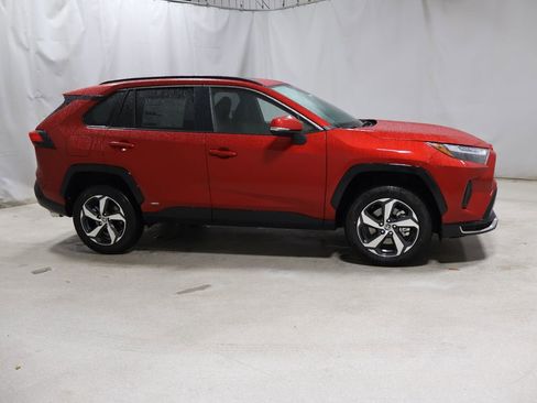 New 2025 Toyota RAV4 SE w/ Weather & Moonroof Package image 8