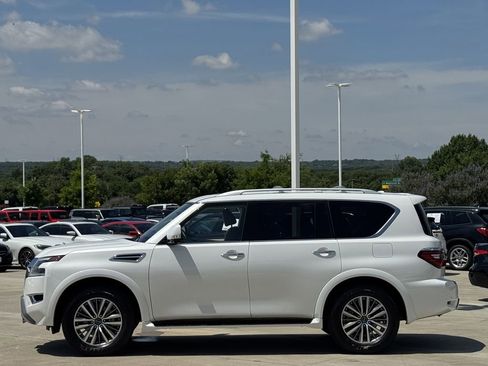 Used 2024 Nissan Armada SL w/ Cargo Package RWD image 3
