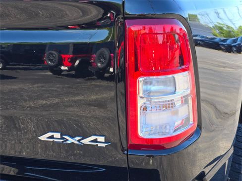 Used 2021 RAM 1500 Lone Star AWD/4WD image 12