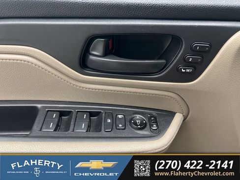 Used 2019 Honda Odyssey EX-L image 19