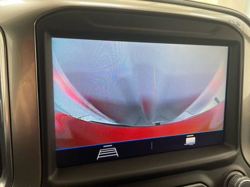 Used 2019 Chevrolet Silverado 1500 RST image 19