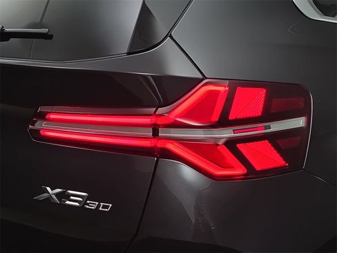 New 2026 BMW X3 xDrive30 w/ Premium Package image 33