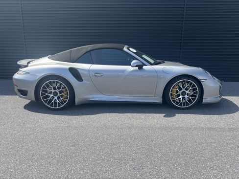 Used 2015 Porsche 911 Turbo image 6