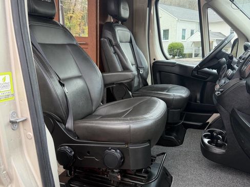 Used 2016 RAM ProMaster 3500 w/ Mopar Trailer Tow Group image 35