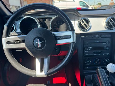 Used 2006 Ford Mustang GT Premium RWD image 74