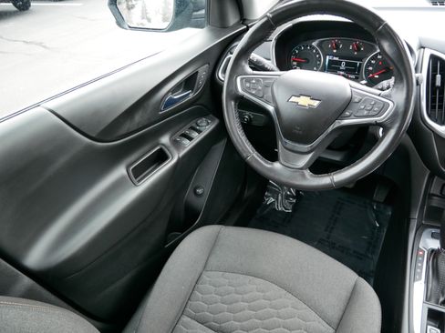 Used 2018 Chevrolet Equinox LT image 9