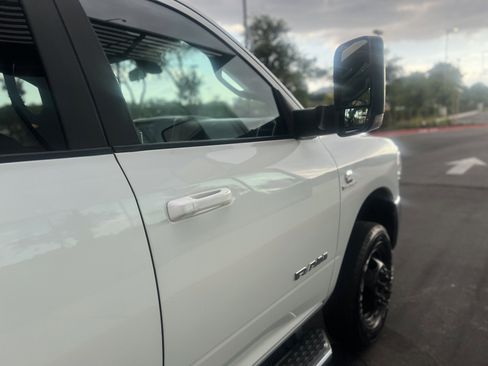 Used 2022 RAM 3500 Big Horn AWD/4WD image 32
