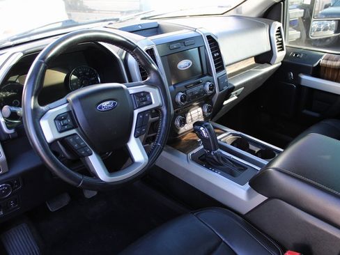 Used 2018 Ford F150 Lariat w/ Equipment Group 501A Mid image 2