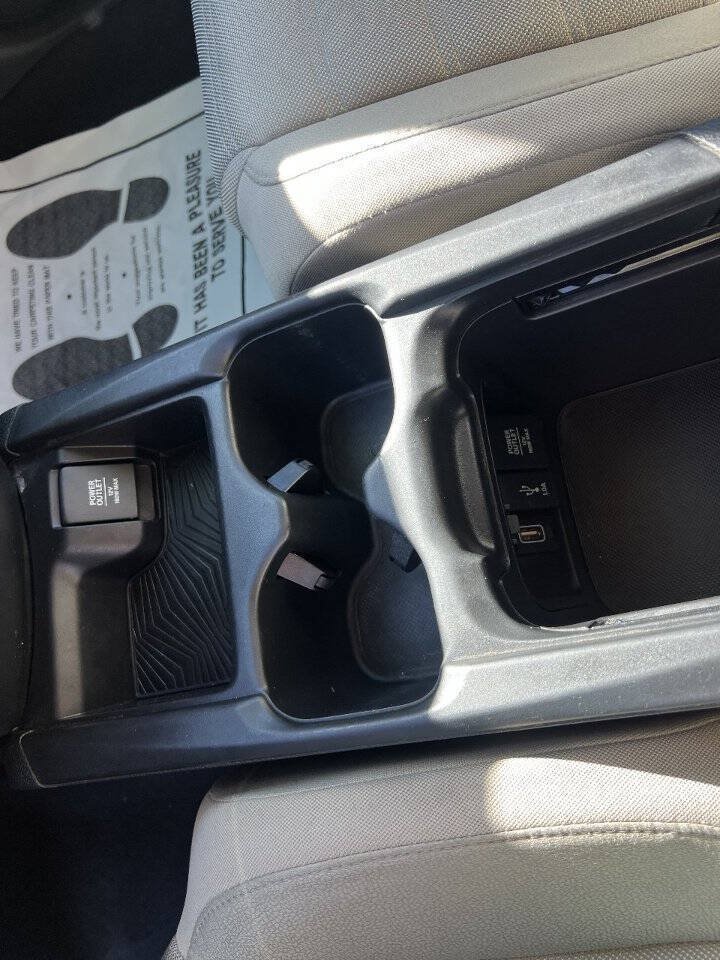 Used 2019 Honda CR-V EX image 8